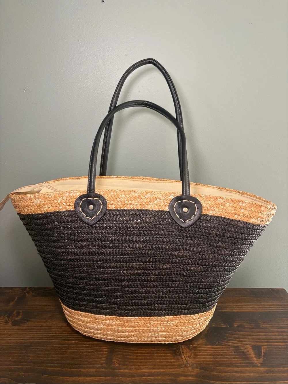 Torresella Wines Woven Raffia/Straw Promotional Beach Tote Bag - Black & Natural